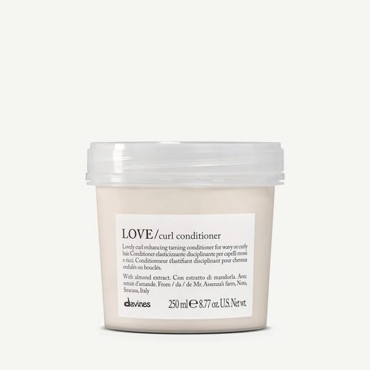 Davines. Revitalisant pour Cheveux Bouclés LOVE Curl - 250 ml